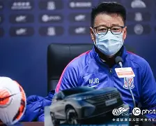 天博平台- 库里48分后勇士队再战太阳队 